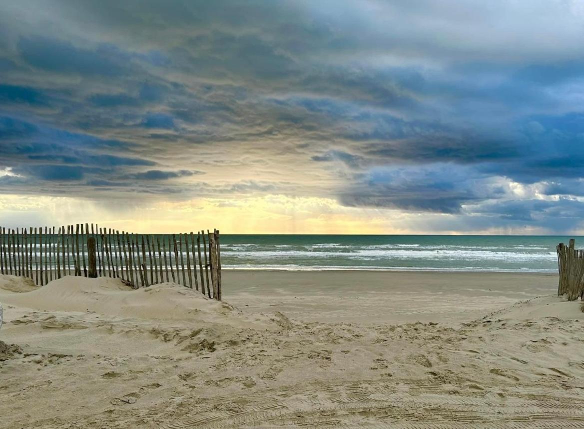 Studio Entre Mer Et Dunes Avec Balcon Vue Laterale Mer 50M Plage Pour 3 Pers Wifi Menage Compris Фор-Маон-Плаж Экстерьер фото